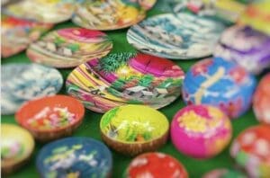 Vietnamese Lacquerware Plates and Bowls