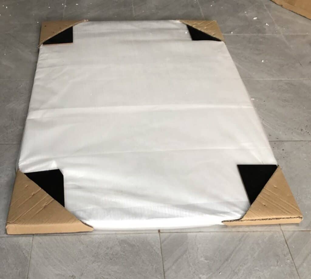 Packaging of Mirror
